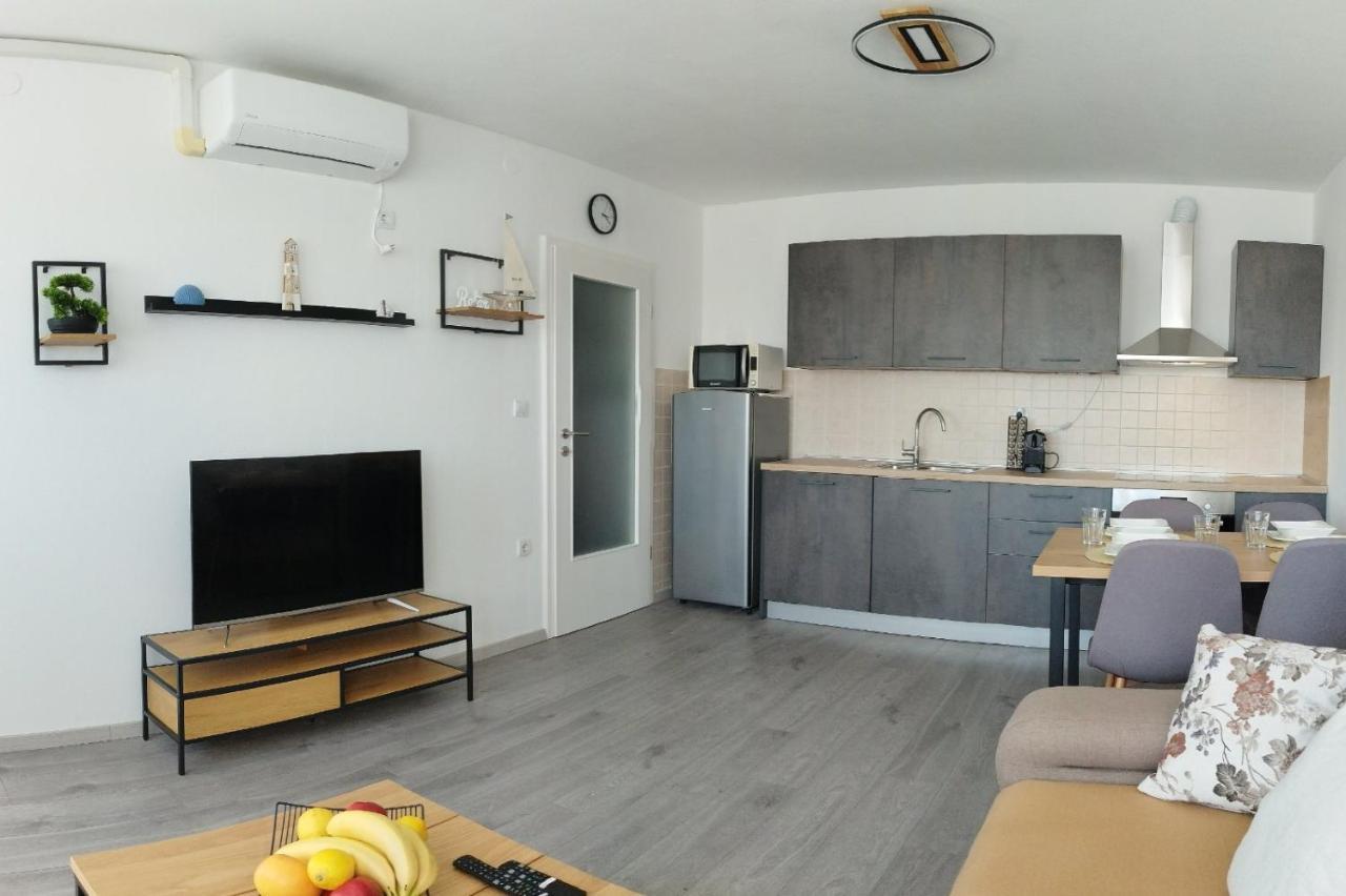 Apartment Luka Пула Экстерьер фото