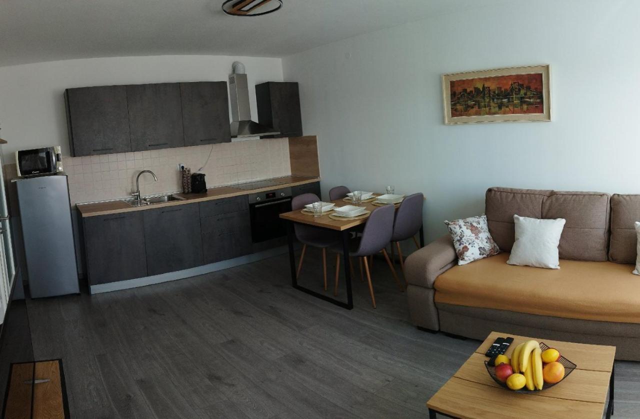 Apartment Luka Пула Экстерьер фото