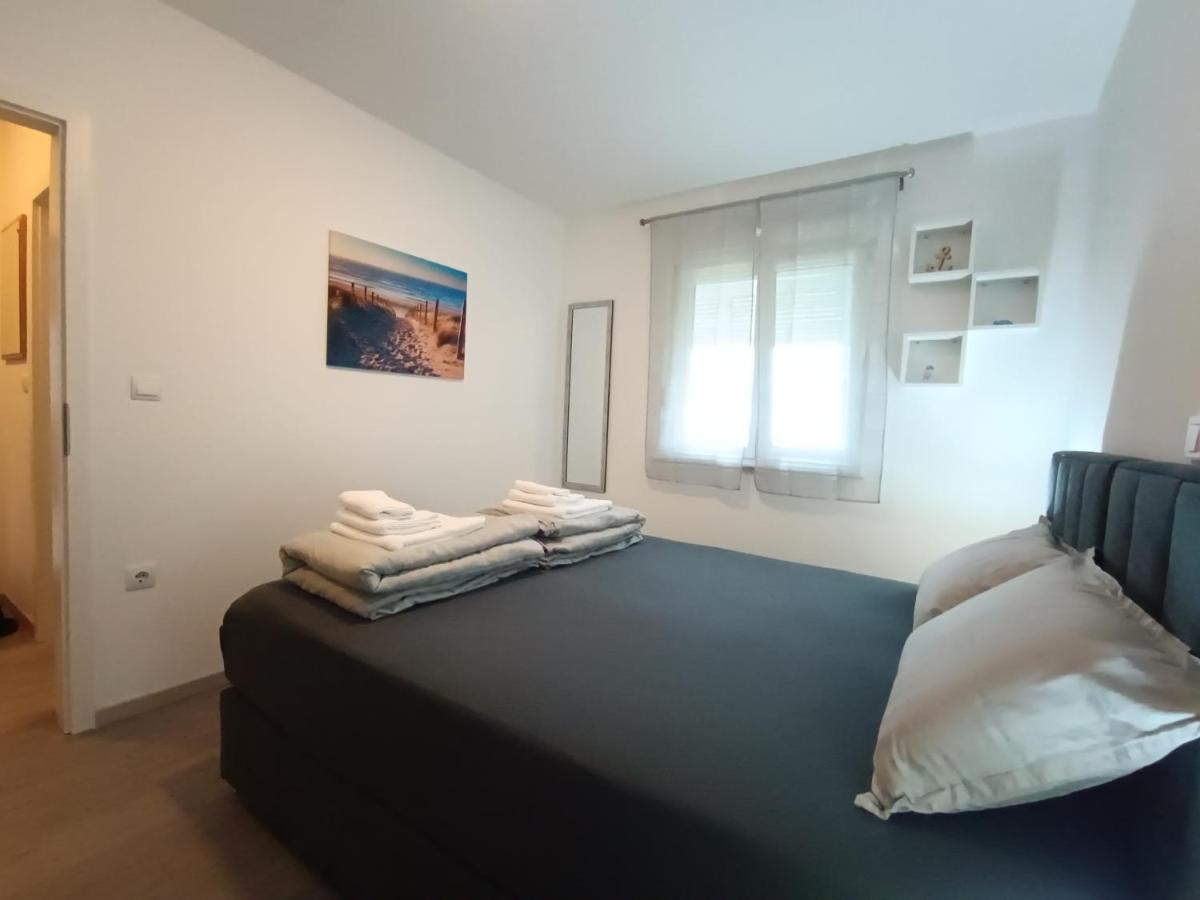 Apartment Luka Пула Экстерьер фото